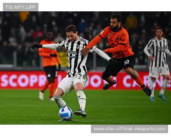 尤文图斯快攻回撤稳住球队节奏，莫拉塔再添一球