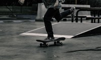 足球明星最新伤病消息